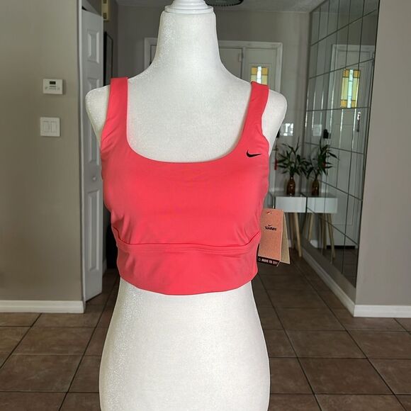 Nike Women’s Essential Scoop Neck Midkini Swim Top - Picture 2 of 11